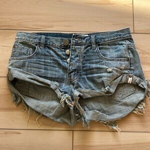 EUC One Teaspoon Bandits Jean Shorts